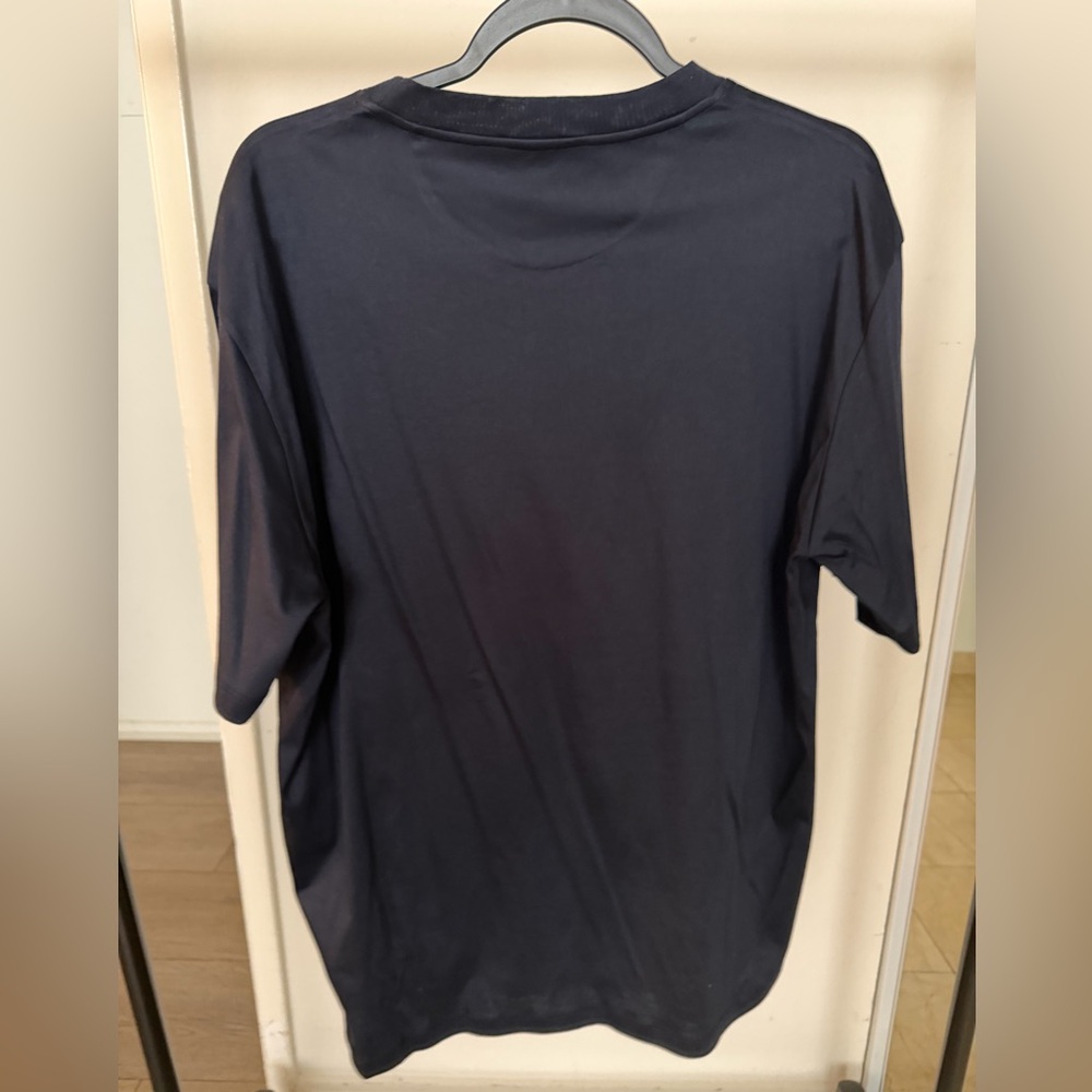 Valentino T shirt - Picture 3 of 3